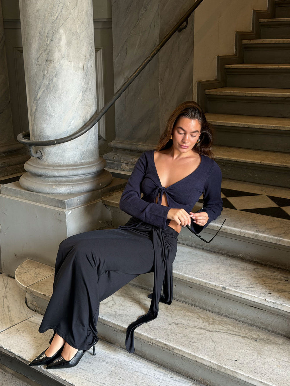 Simona 2 ways tie blouse - Navy