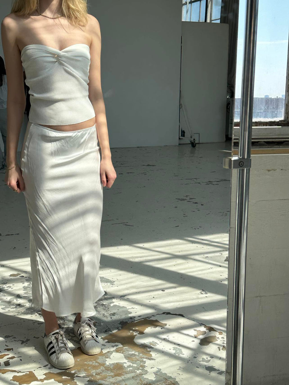 Gabrielle satin skirt - white