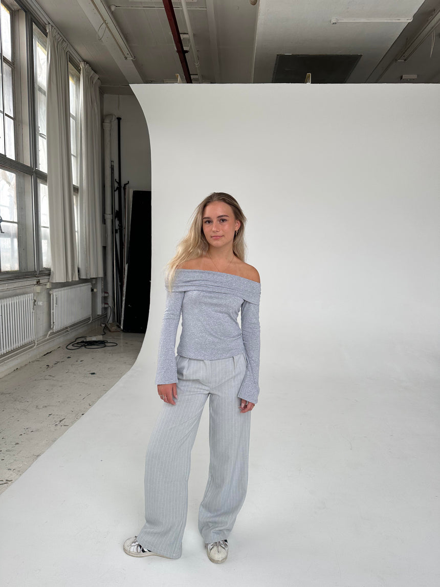 Alicia off-shoulder blouse - Grey