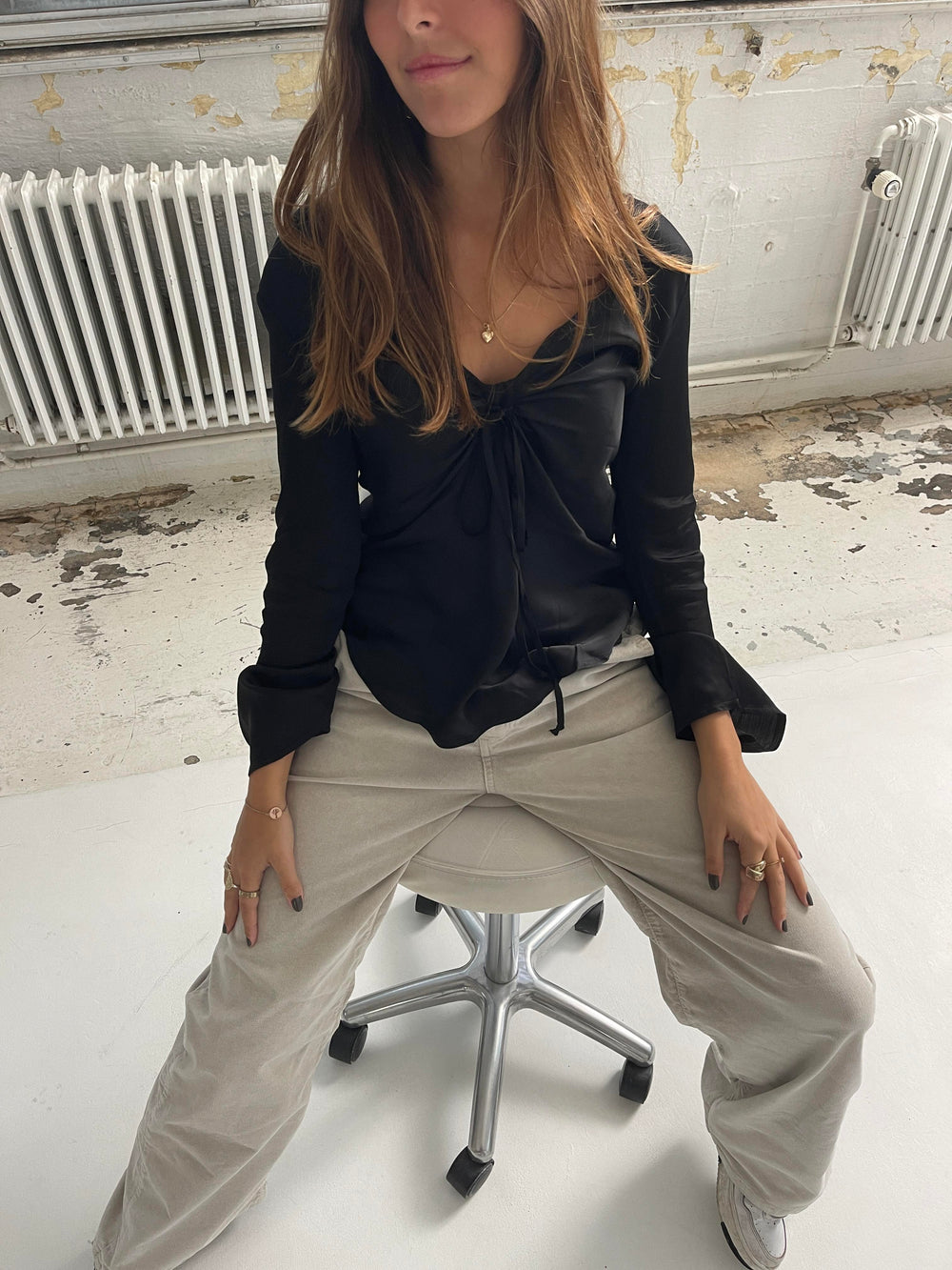 Denisi satin blouse - Black