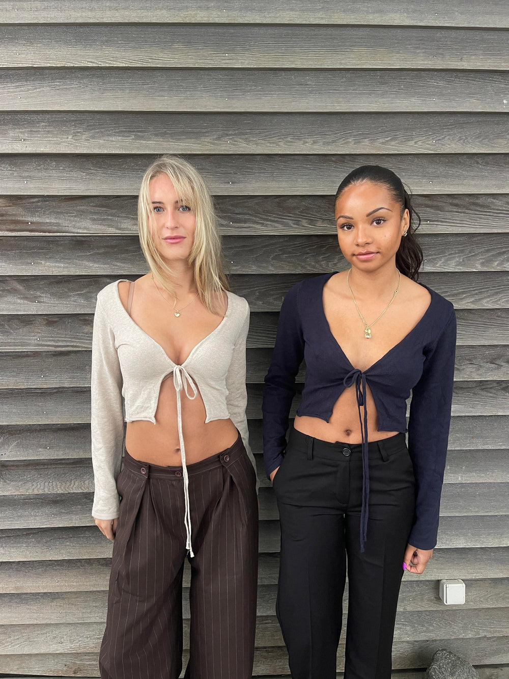 Simona 2 ways tie blouse - Navy