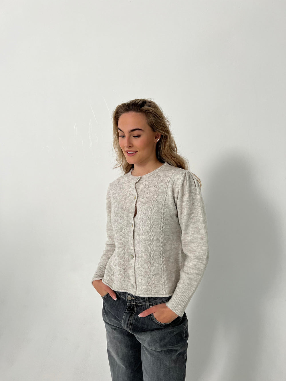 Cilla knitted cardigan - Light grey