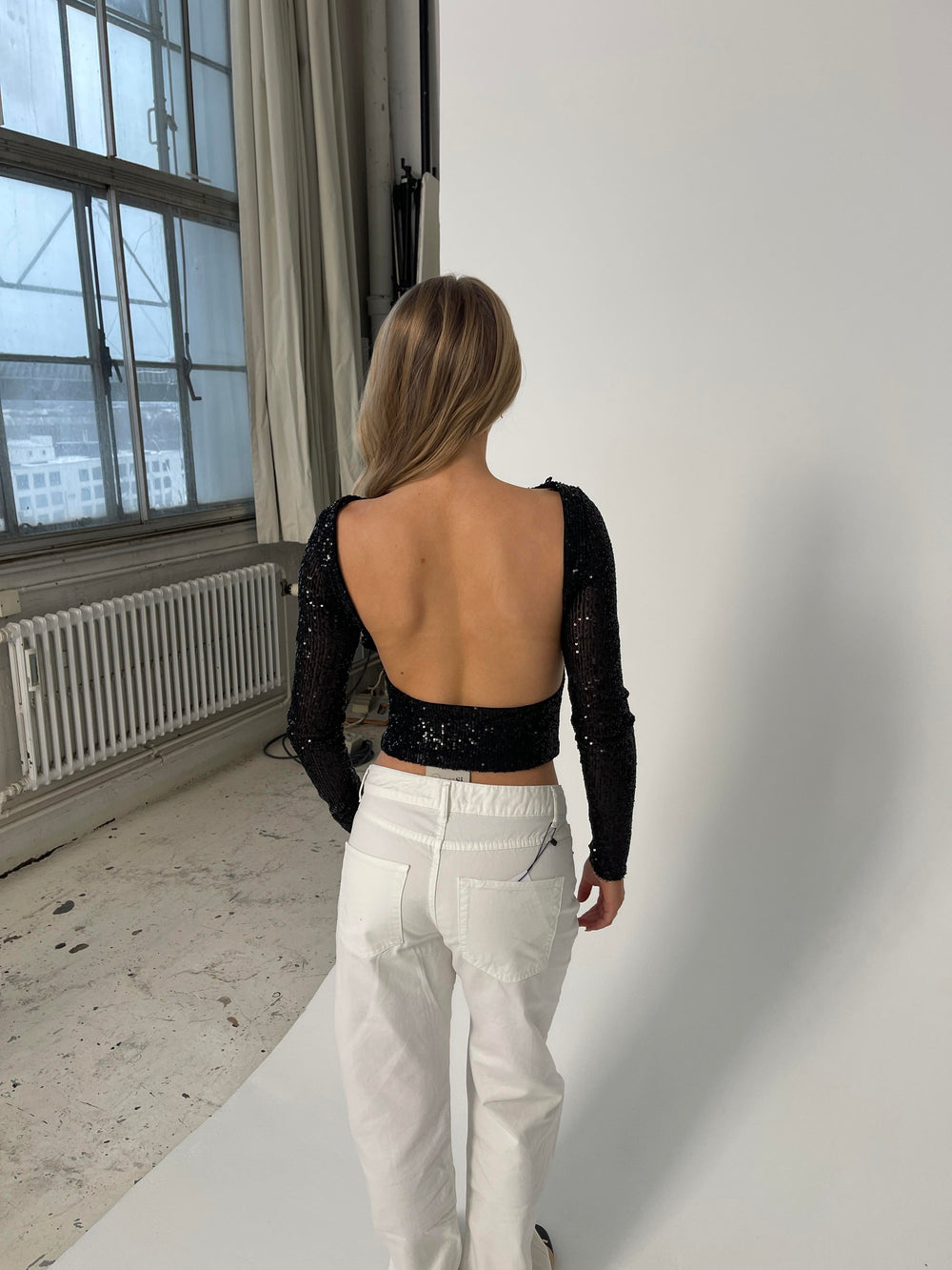 Babette open back blouse with sequins - Black