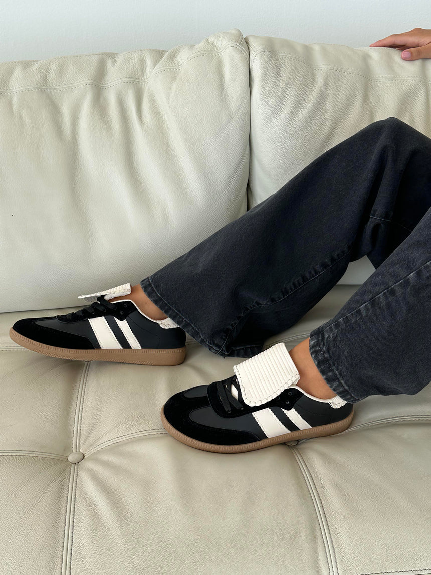 Astana sneakers with cape - Black