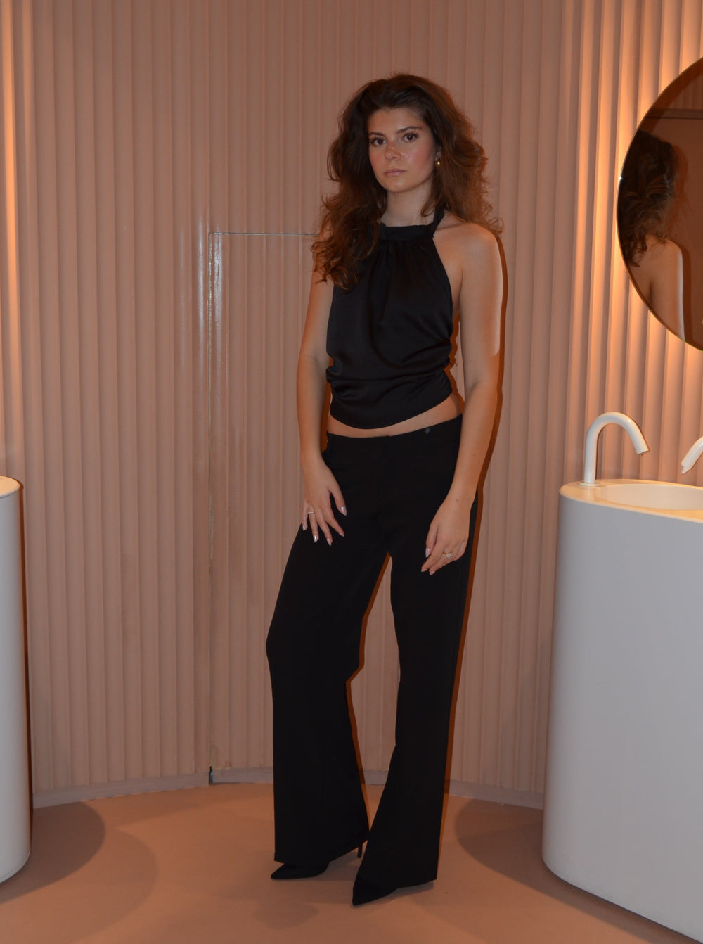 Frida halterneck top with open back - Black