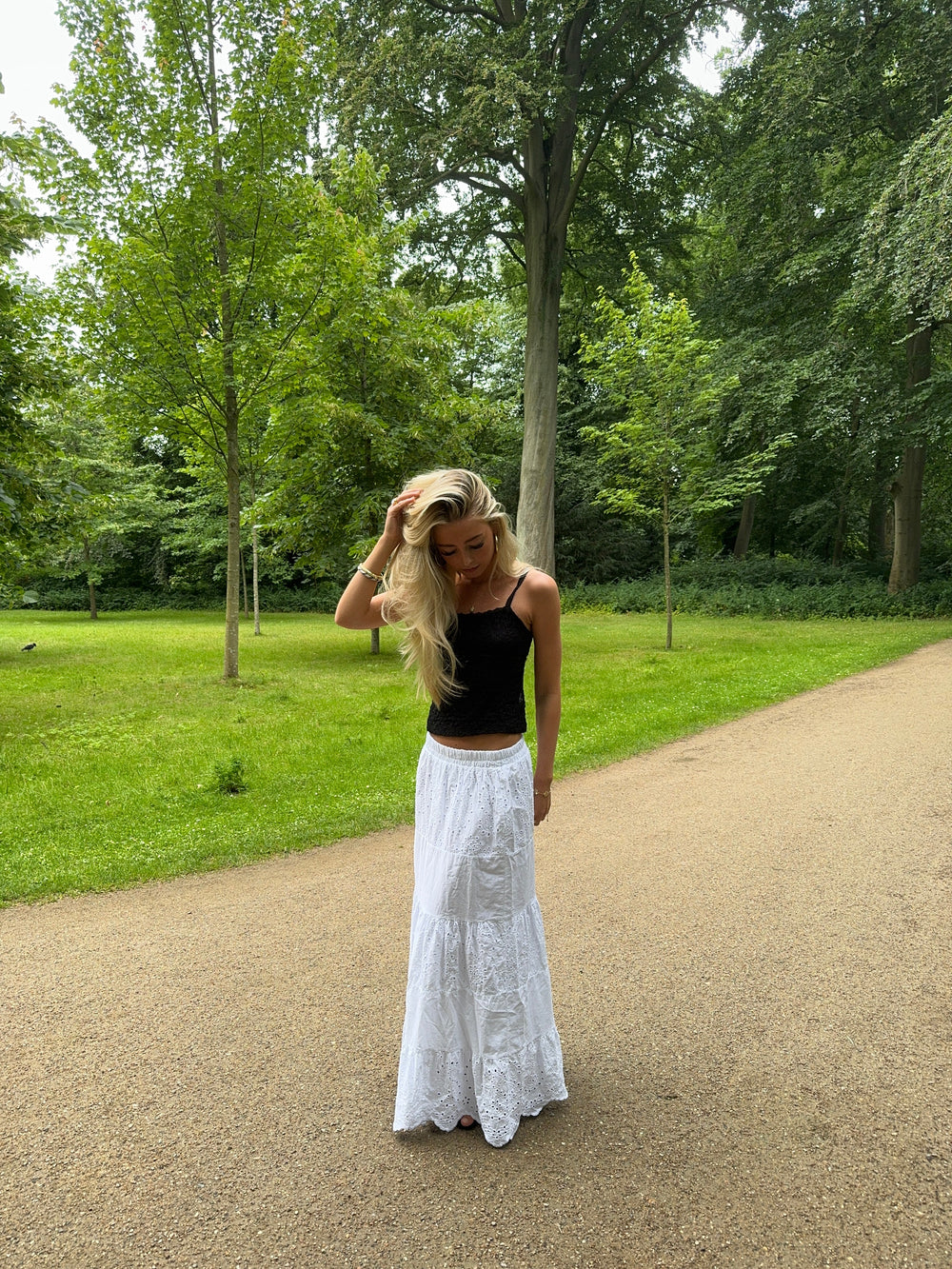 Cleotilde long skirt with embroidery - White