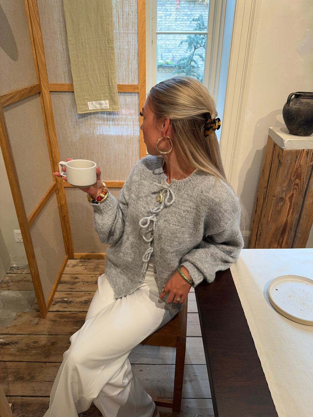 Gunilla knitted cardigan with tie details - Light grey