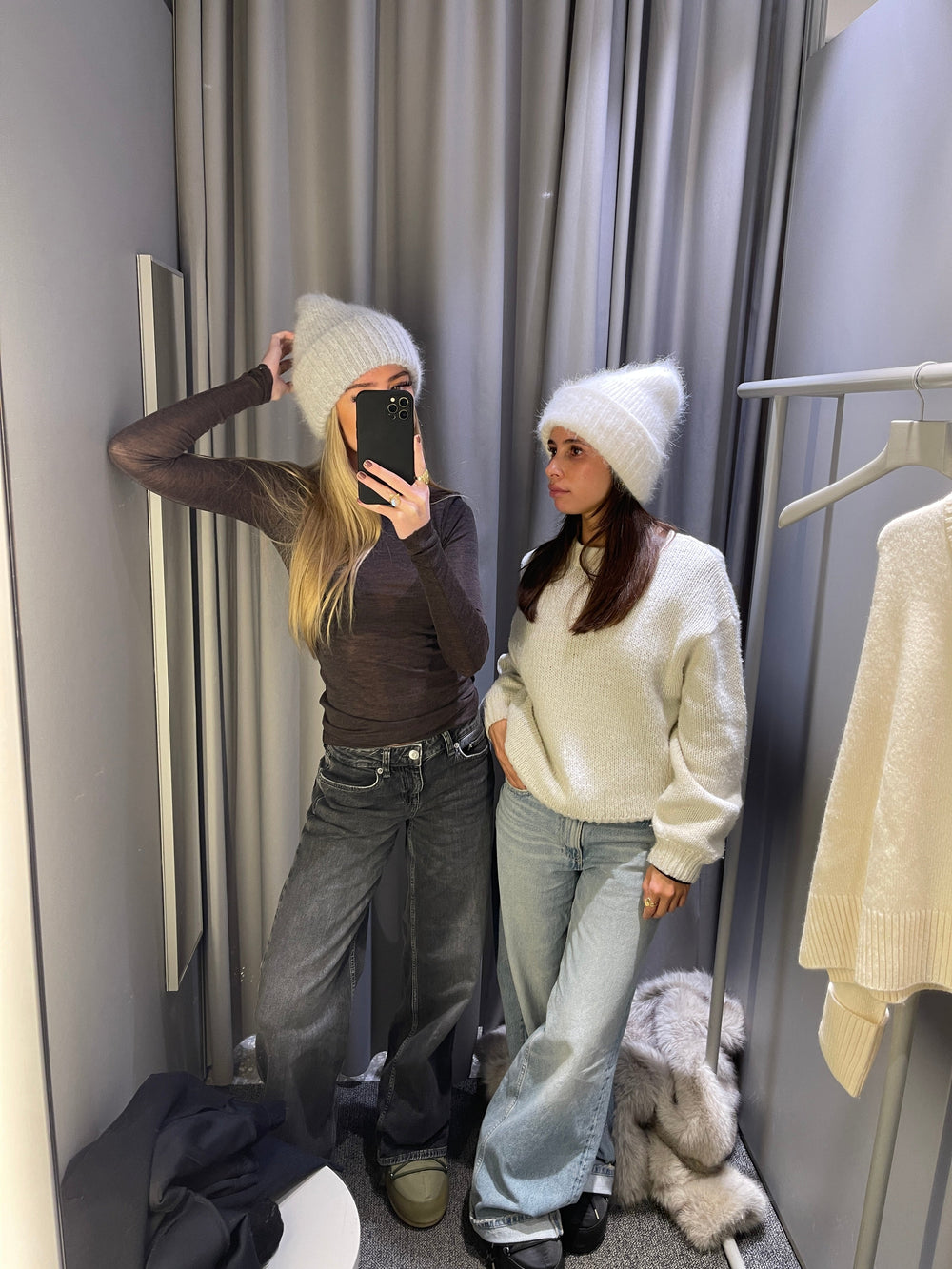 Fluffy beanie - Grey