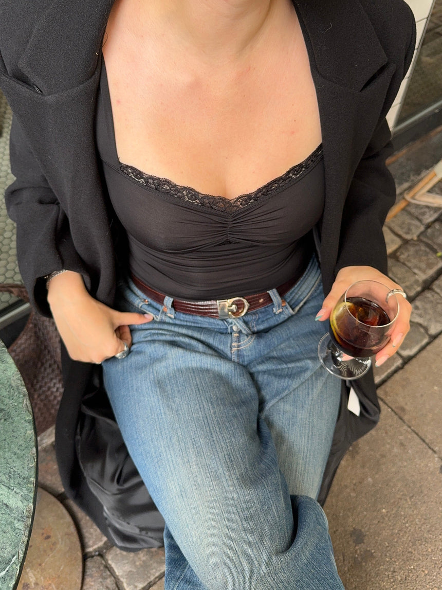 Mandaline top with lace detail - Black