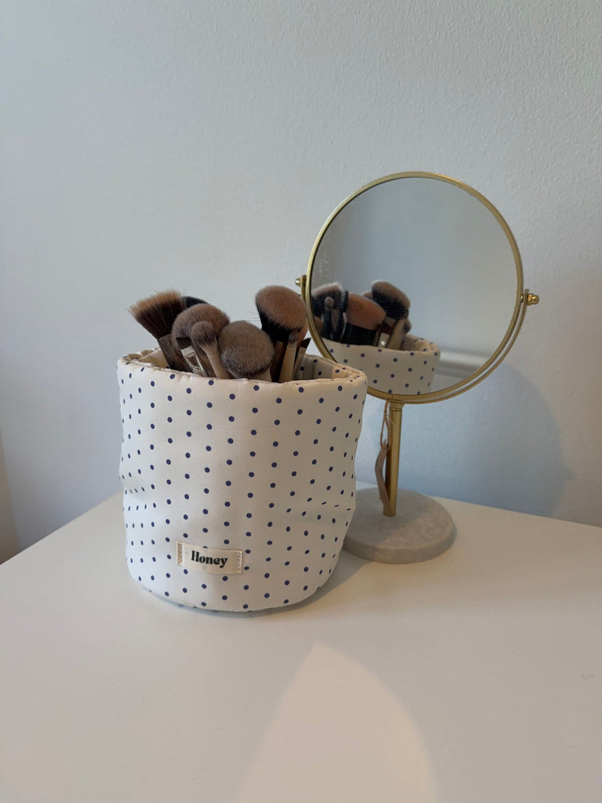 Honey small toiletry bag with dots - White/blue