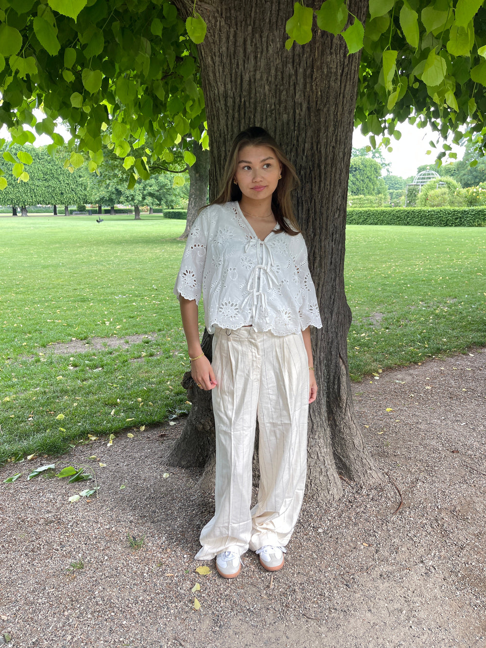 Birna trousers in linen blend - Cream