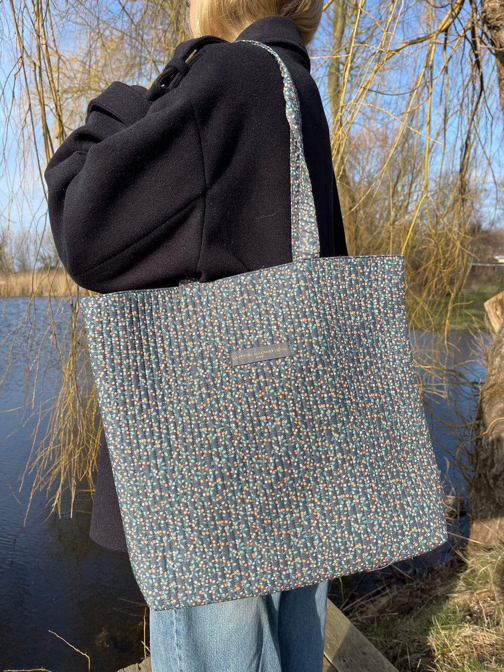 Rhodes tote bag - navy/green