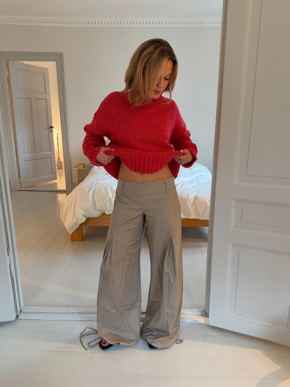 Alia Trousers - Beige