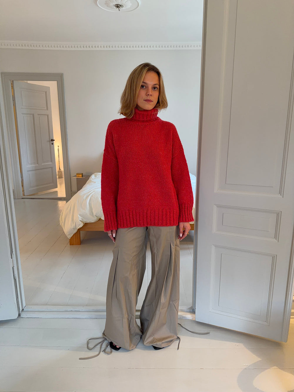 Alia Trousers - Beige