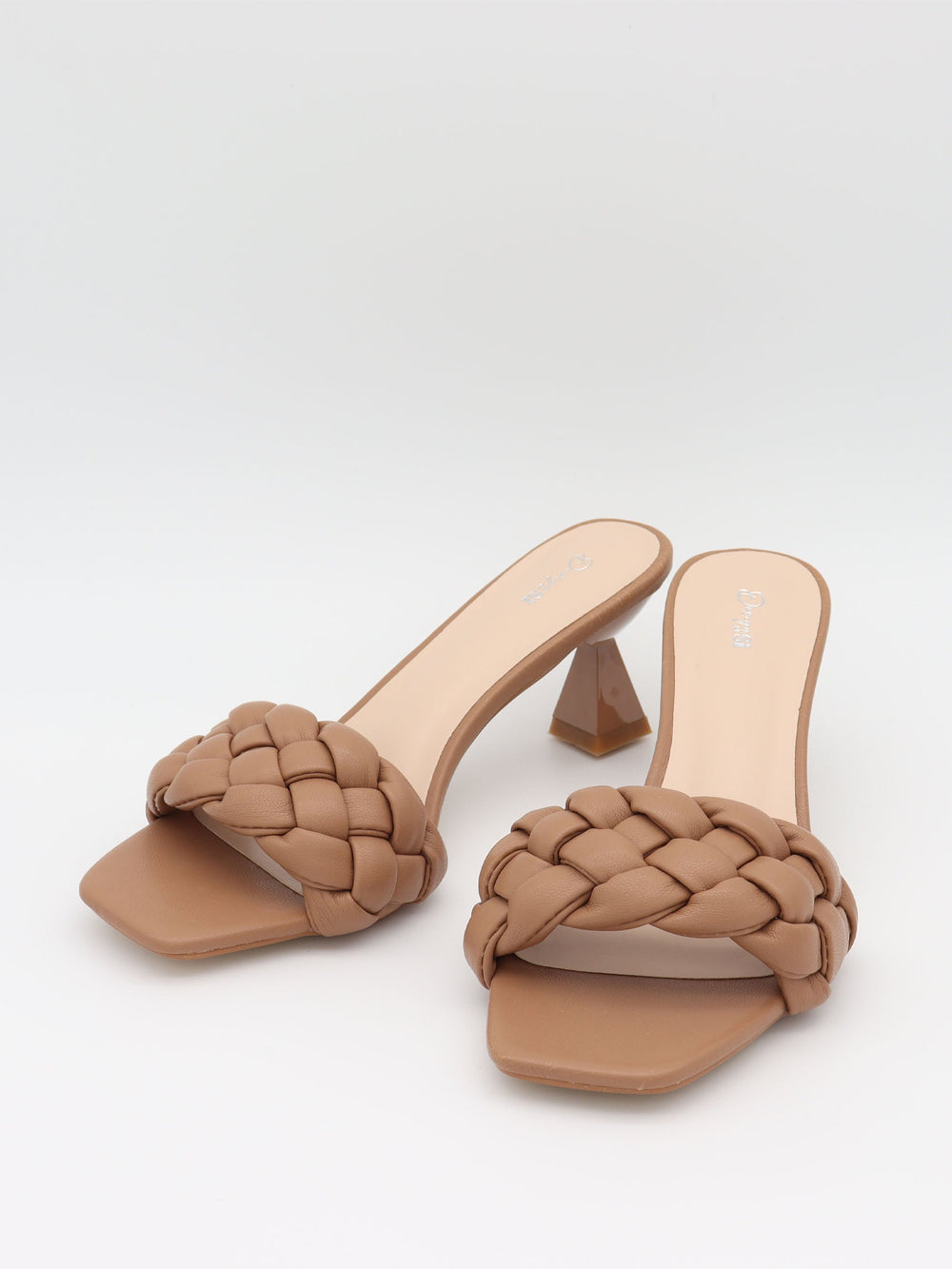 Yasmin woven mules – Beige