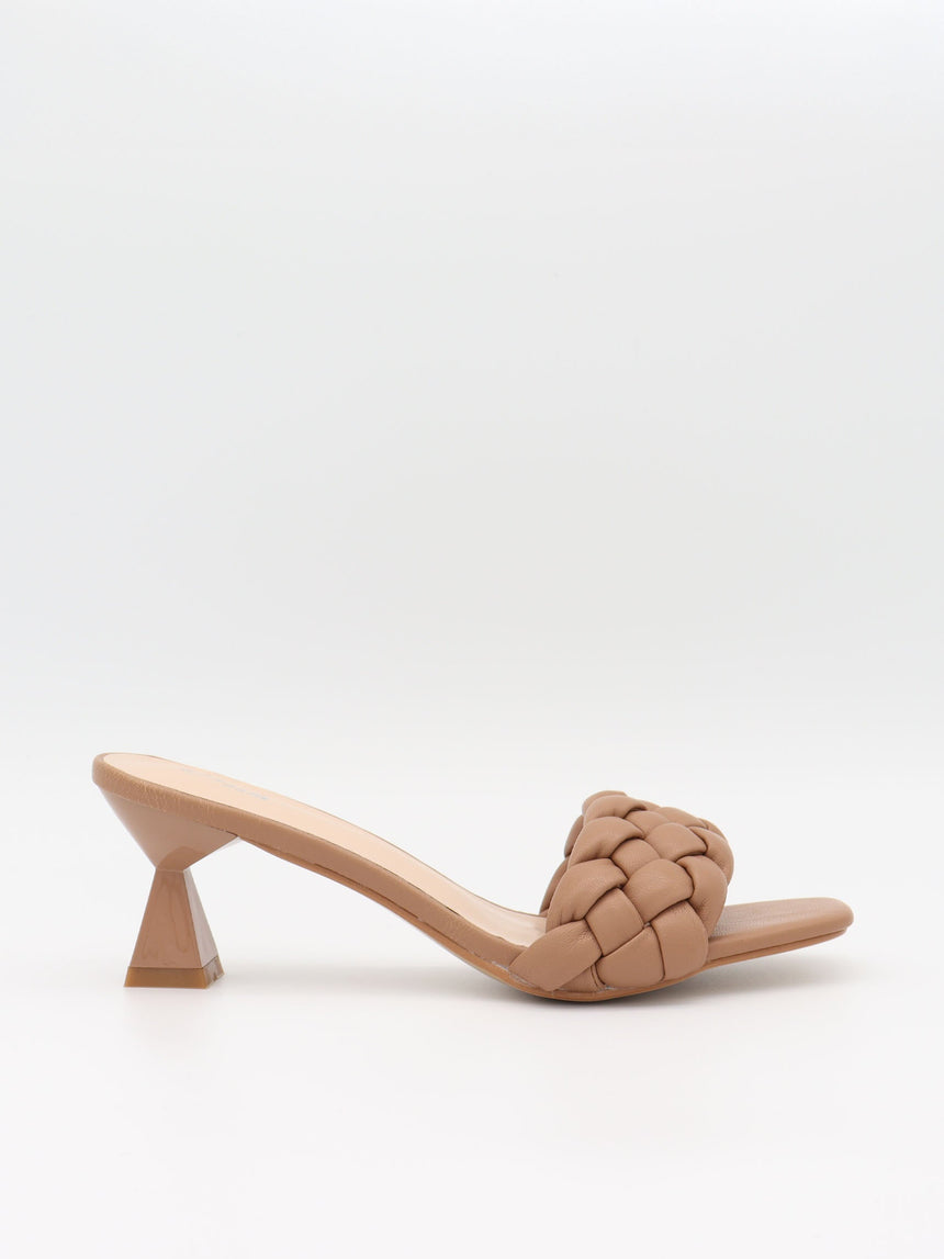Yasmin woven mules – Beige