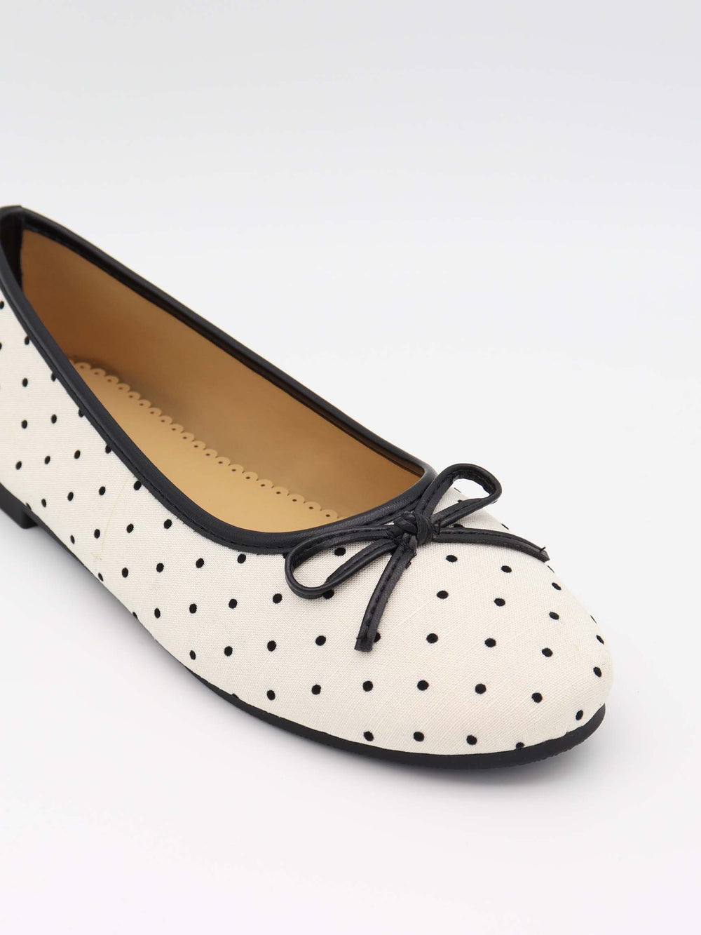 Zelia ballerina with polka dots - White/black