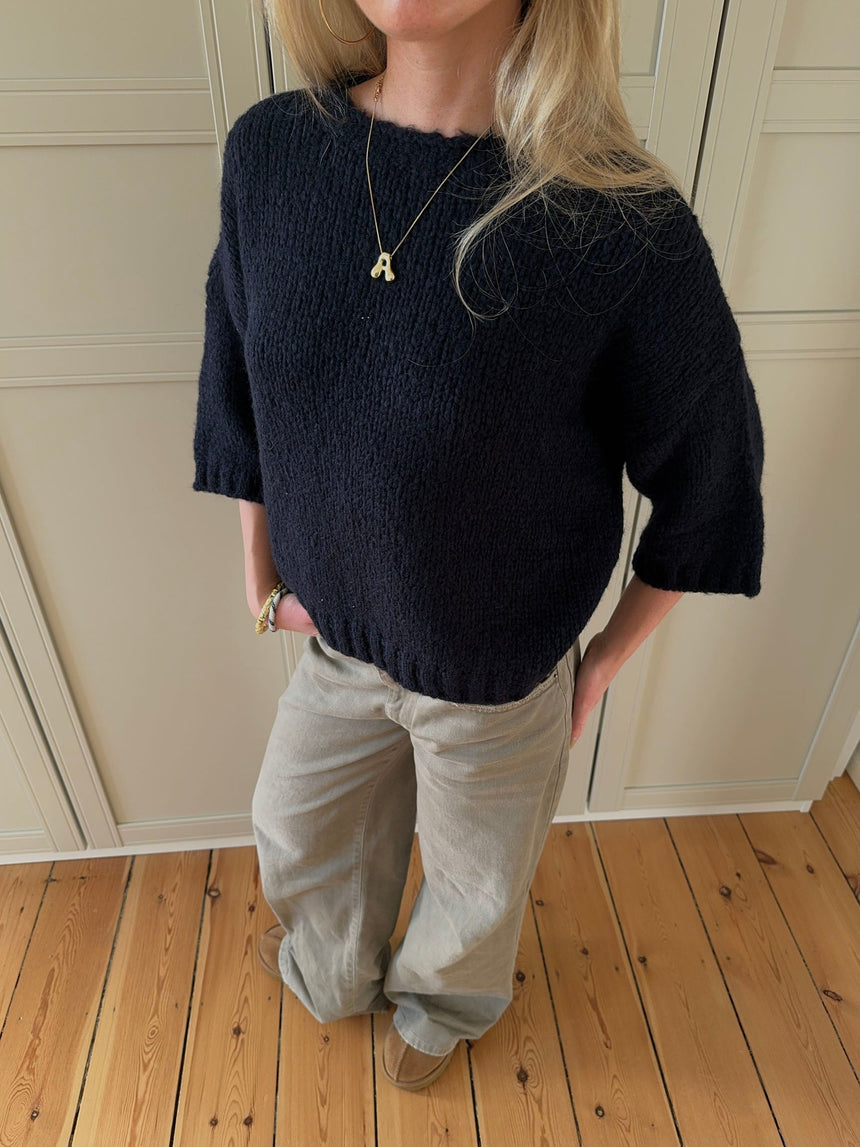 Hedvig knitted sweater with short sleeves – Navy