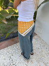 Scarf with polka dots – Yellow/white