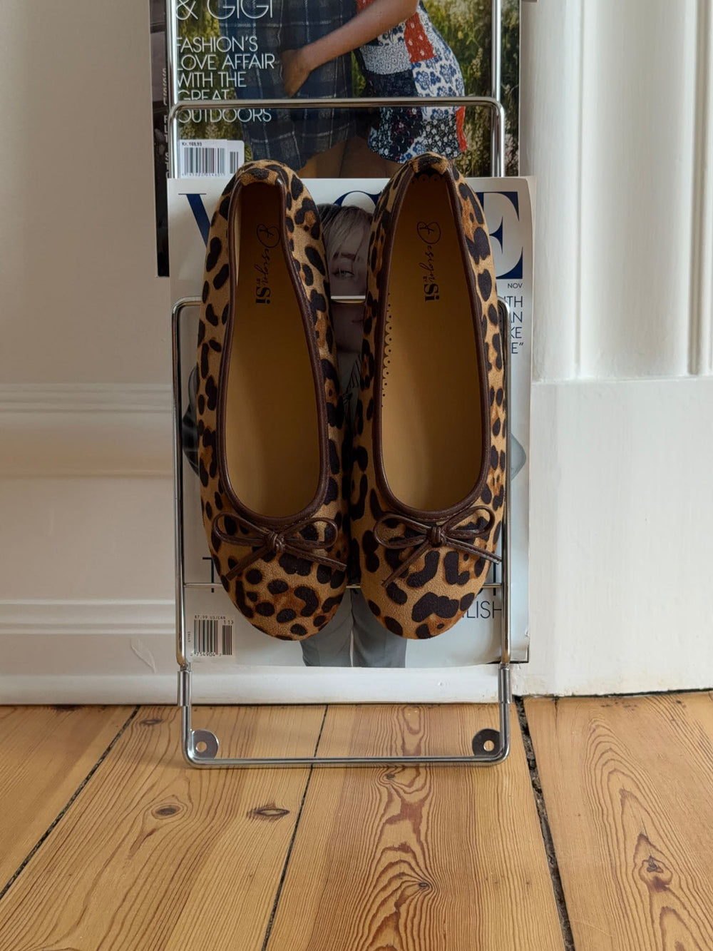 Leonia ballerina with leopard - Brown