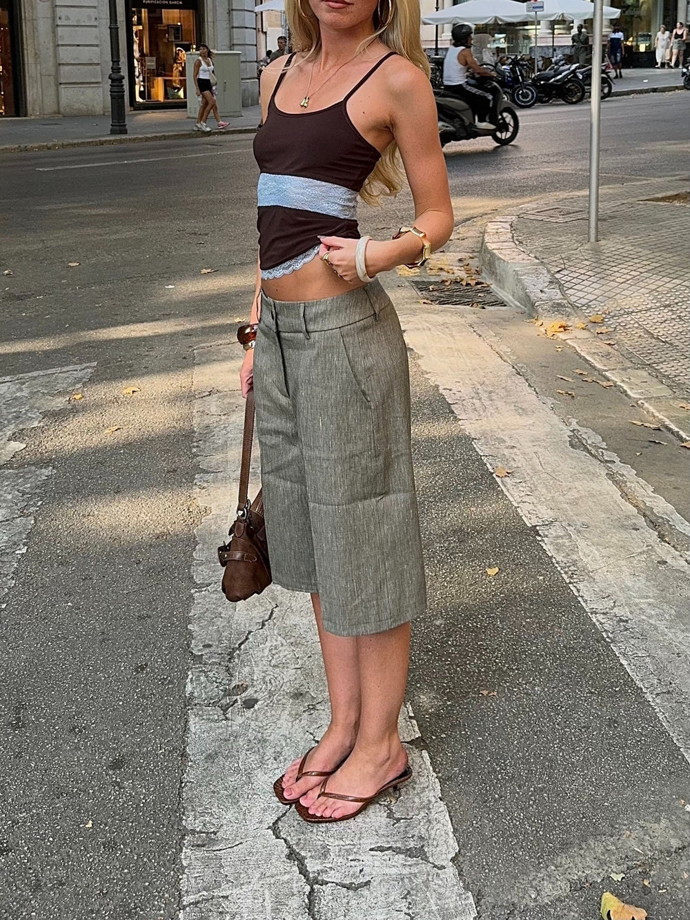 Nayaly bermuda shorts – Khaki