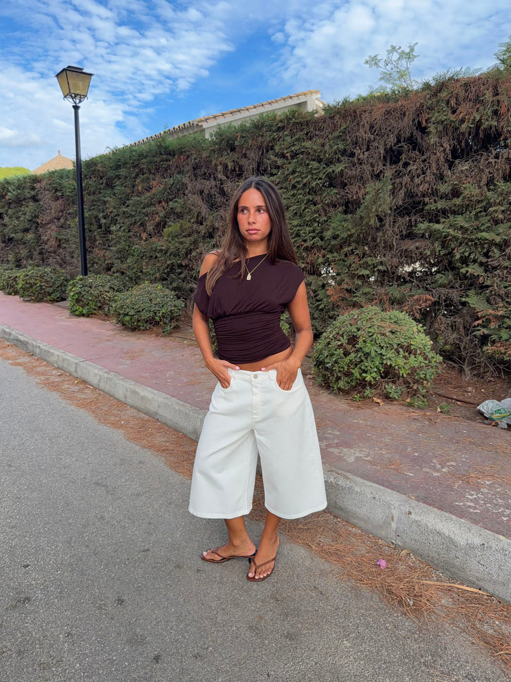 Inga bermuda shorts - White