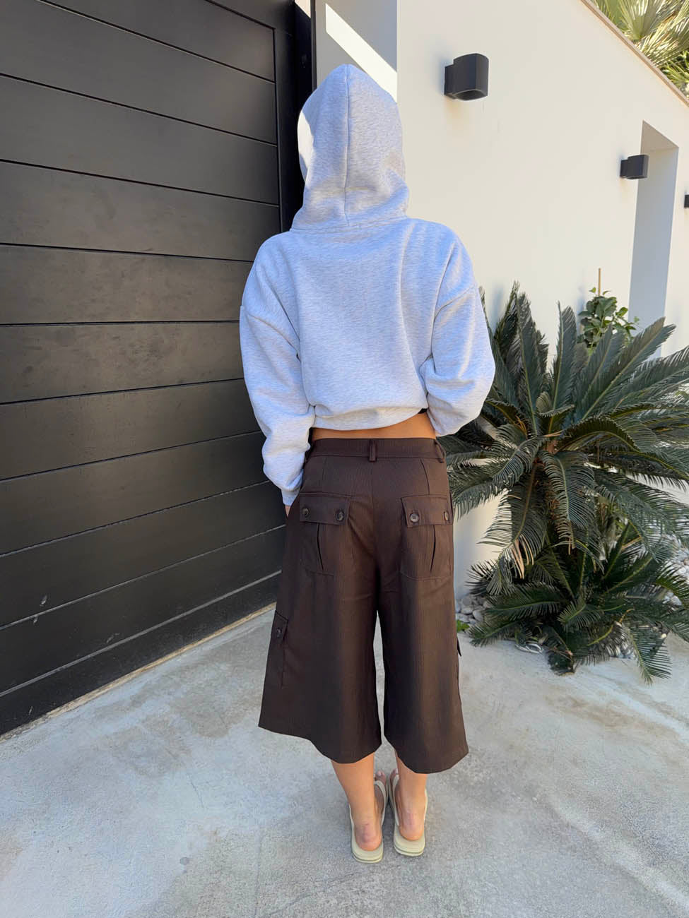 Kelsey bermuda shorts with pin stripes - Brown
