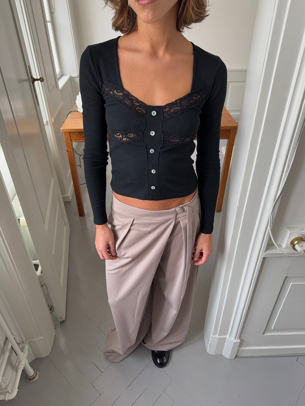 Liucina lace blouse with buttons - Black