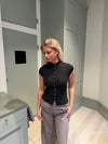 Leonie t-shirt with buttons - Black