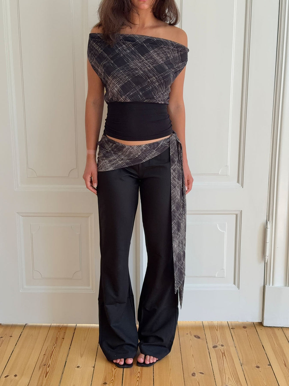 Lifina tie-waist trousers – Black