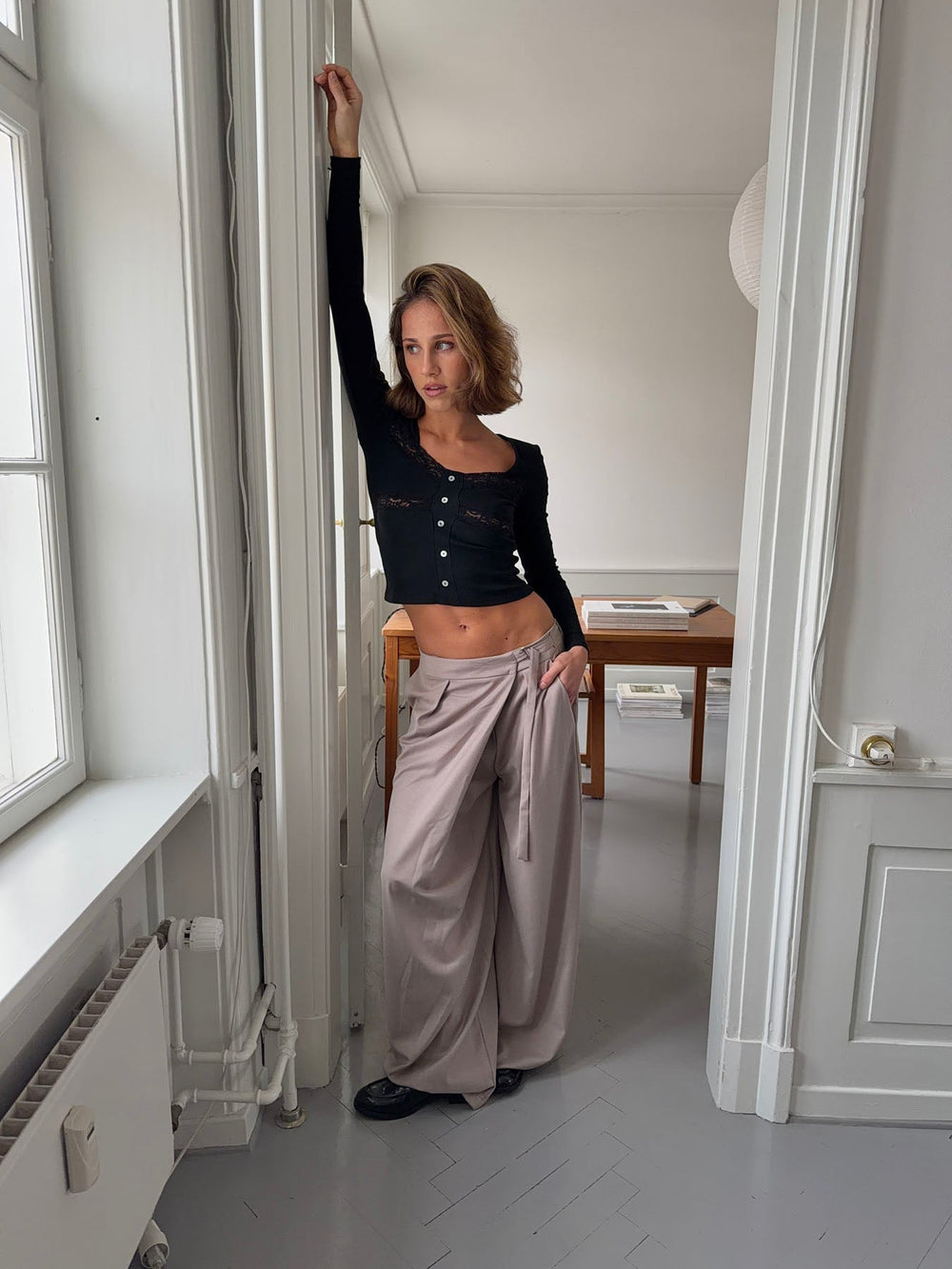 Trina suit pants with buckle detail - Beige