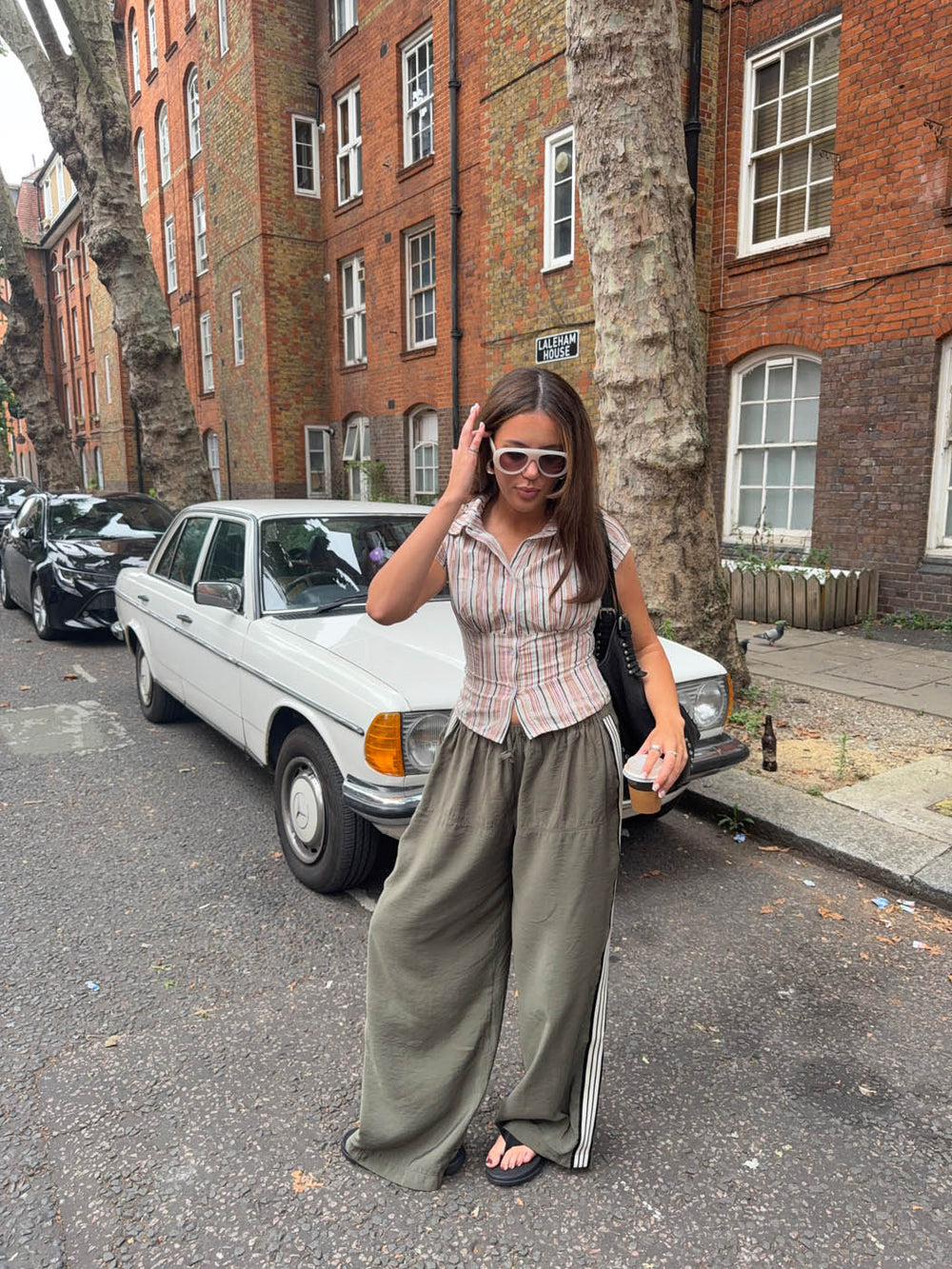 Samantha pants with striped details – Khaki