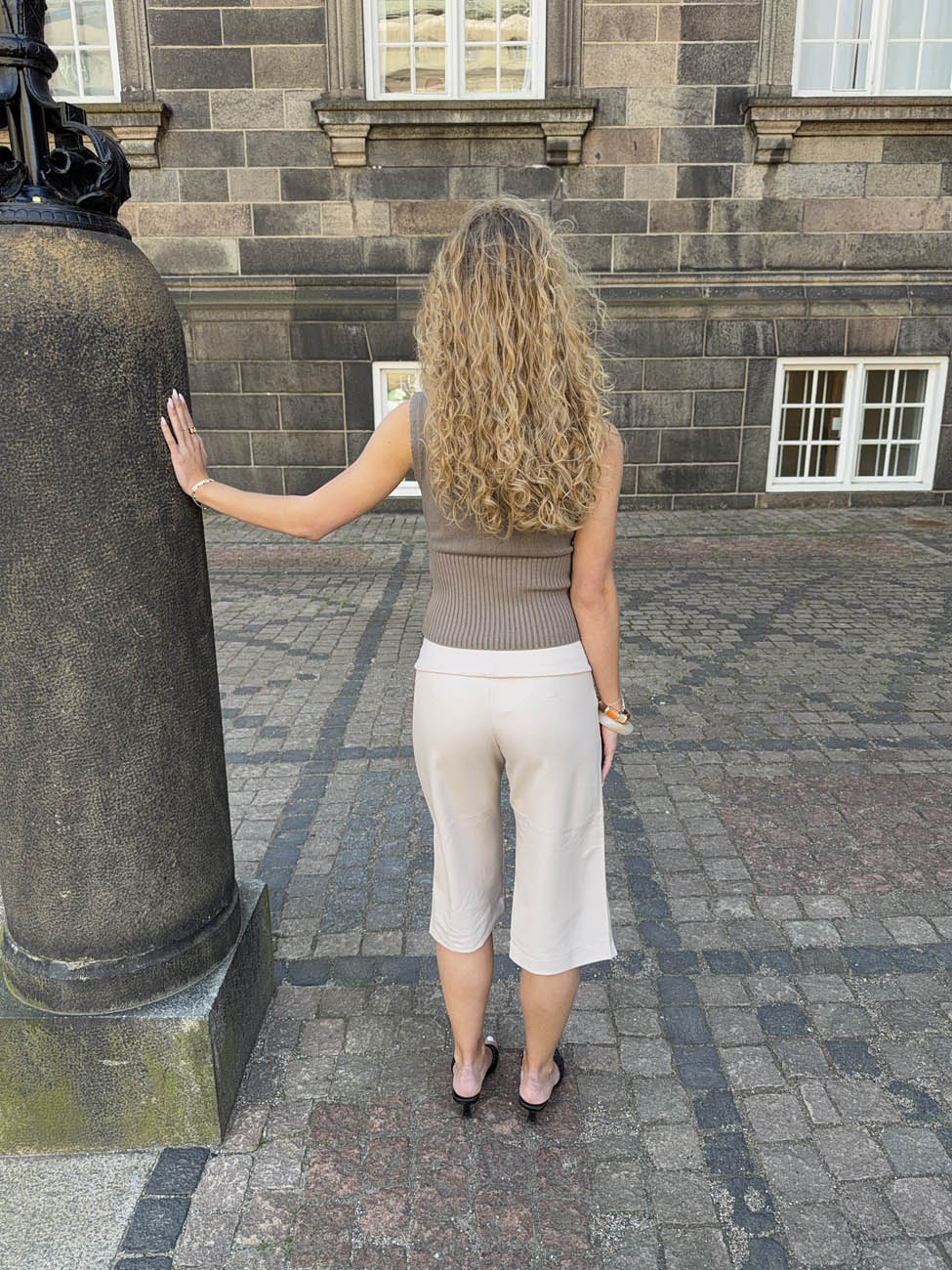 Calsia capri pants - Beige