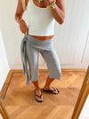 Scandivv capris with tie detail - Grey