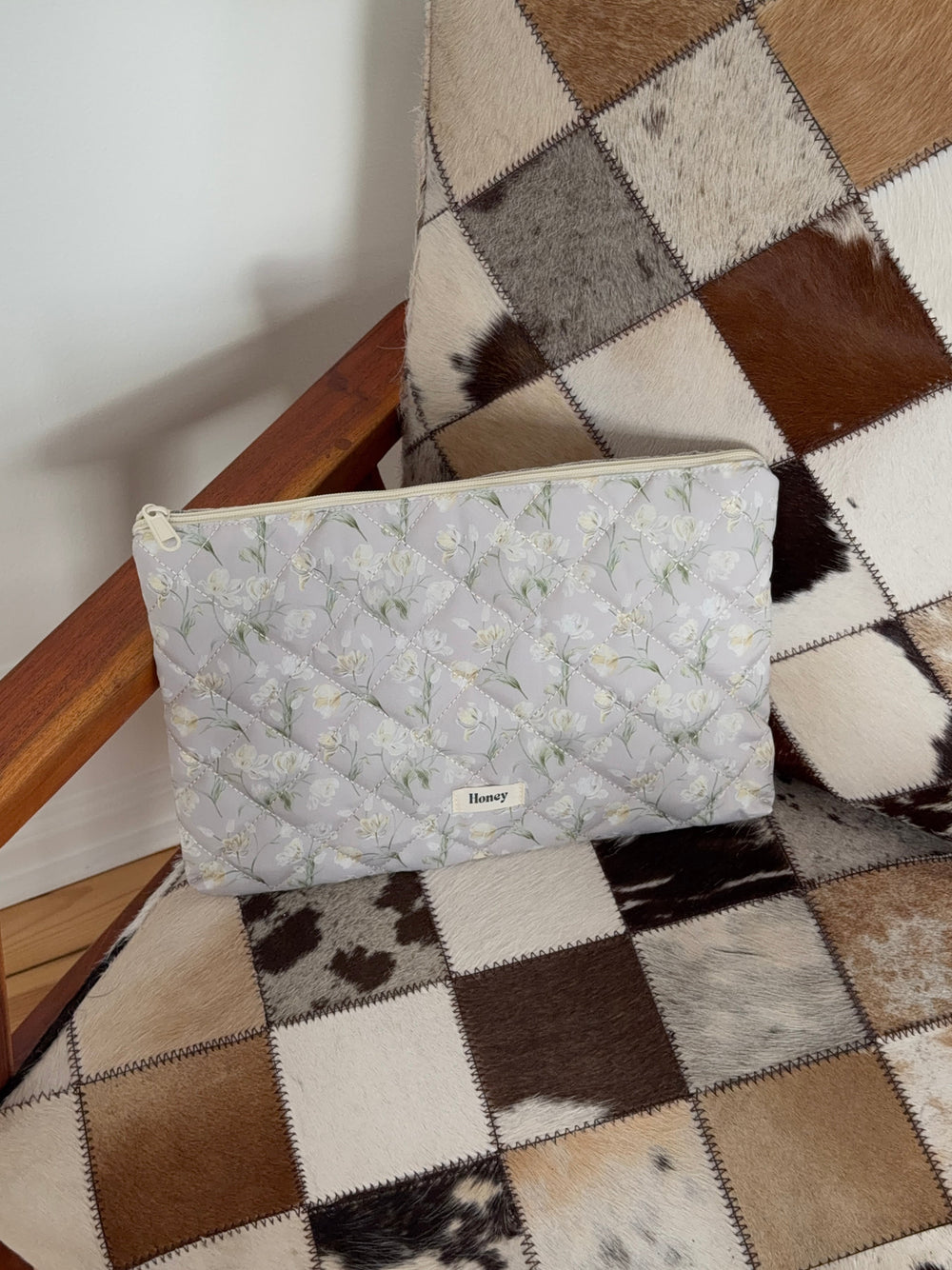 Honey computersleeve with flowers - Beige