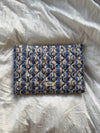 Honey computer sleeve with moon print – Blue/yellow