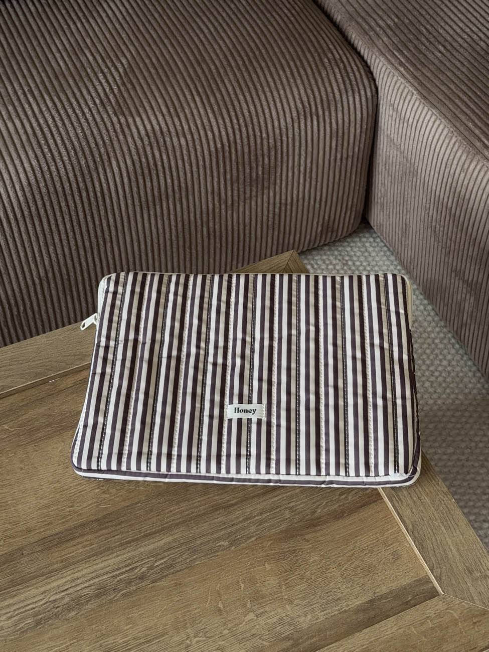 Honey computer sleeve with stripes - Beige/brown