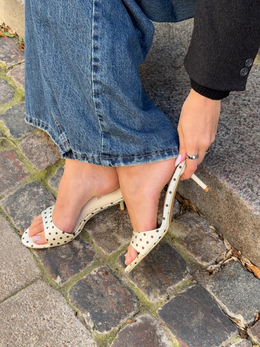 Dottie Mules - Cream/Brown