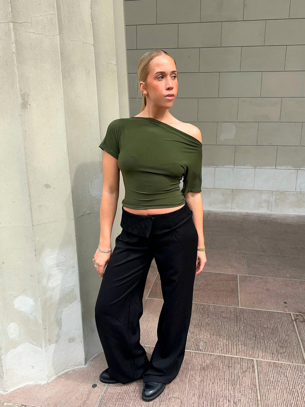 Florine fitted t-shirt – Khaki