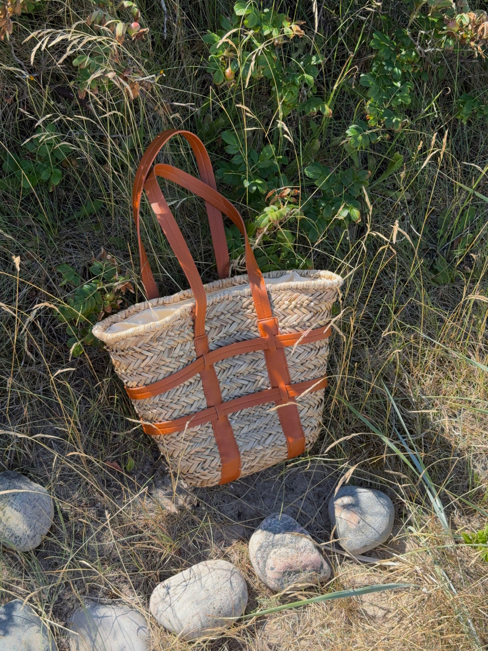 Puglia woven straw bag with leather details – Beige/brown