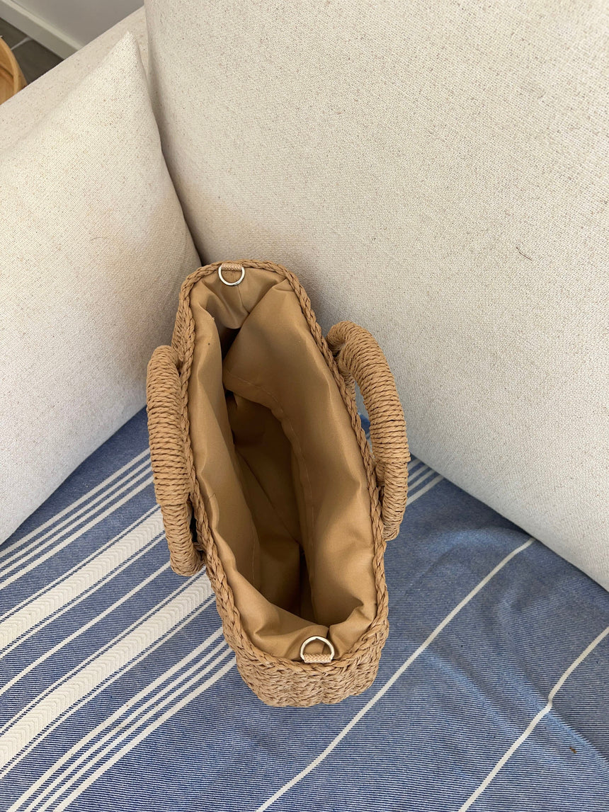 Capua woven straw bag with strap – Beige