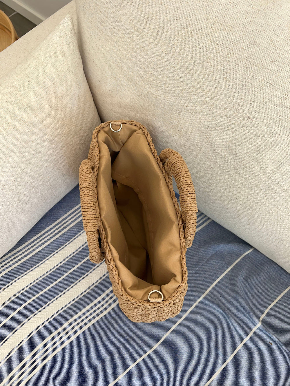 Capua woven straw bag with strap – Beige