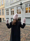 Fluffy beanie - Light pink