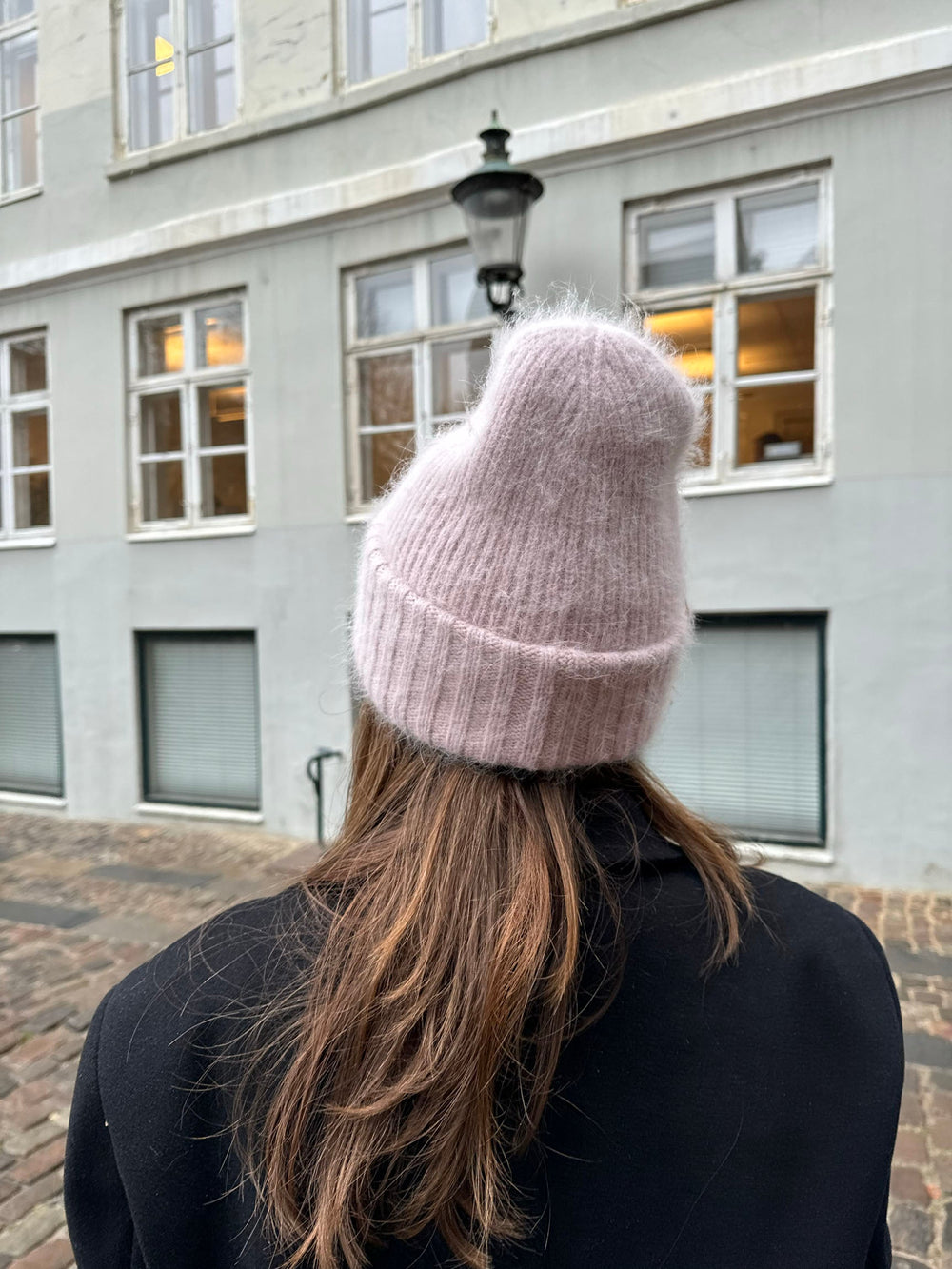 Fluffy beanie - Light pink