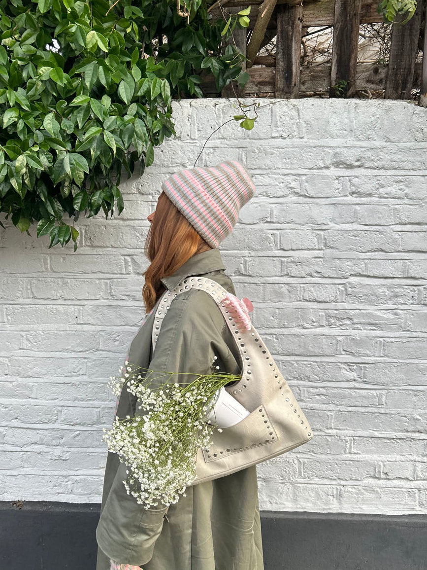 Haze beanie with stripes – Pink/beige/blue