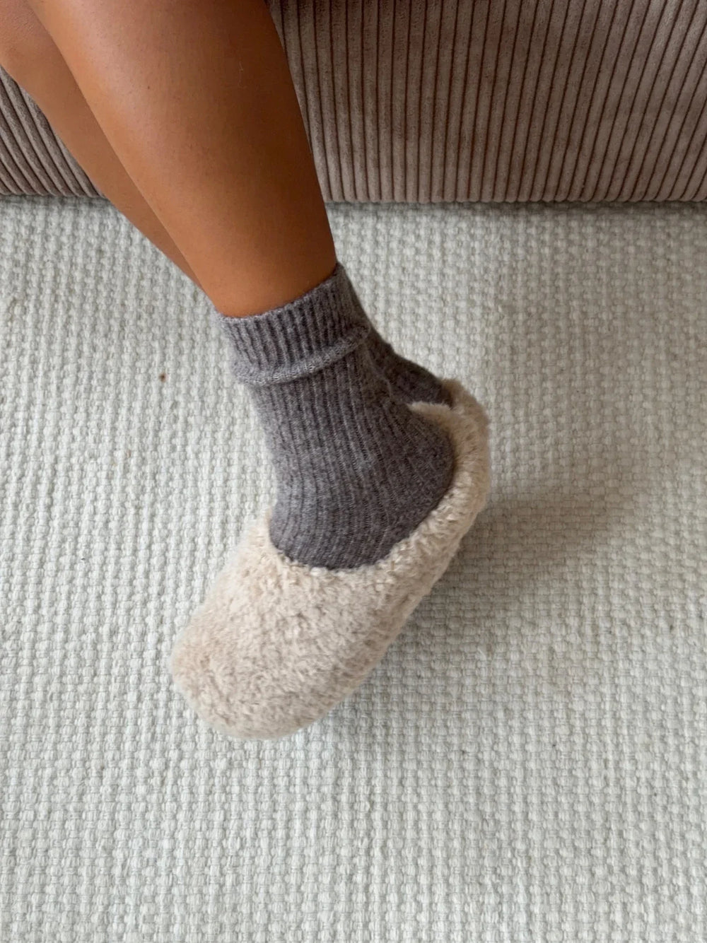 Brina slippers - Beige