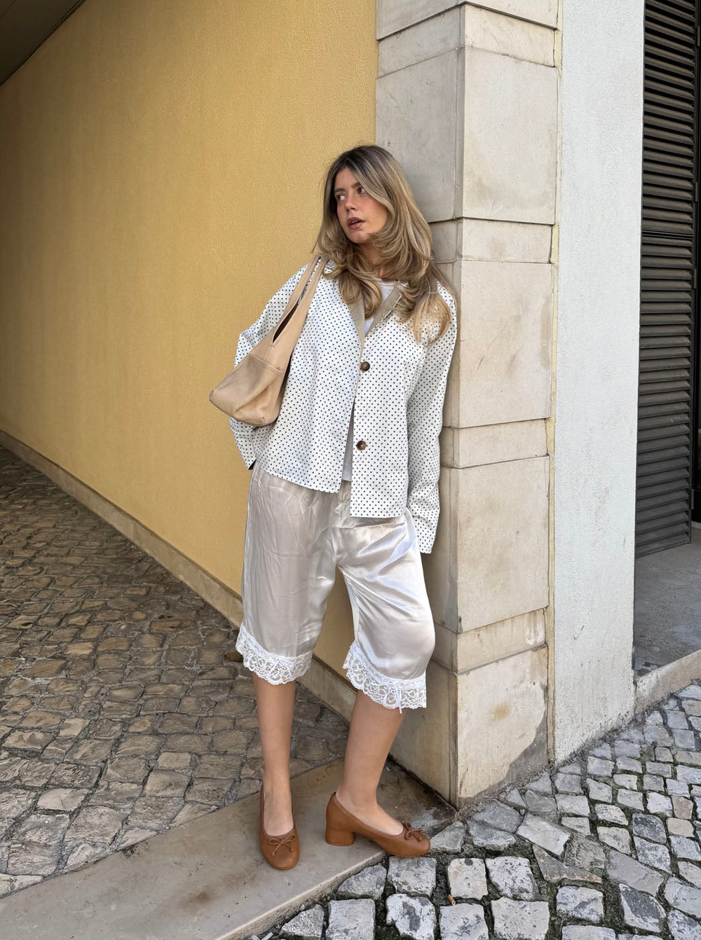 Dolly jacket with polka dots - White