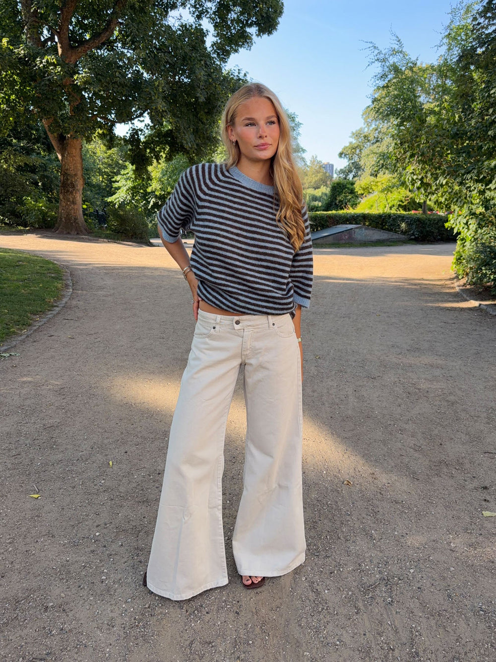 Hedda wide leg jeans – Beige