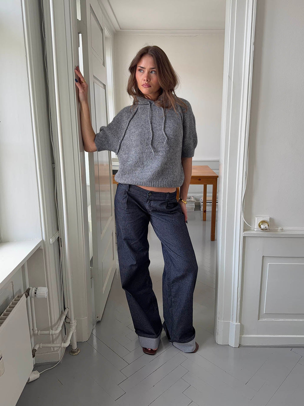 Demi jeans with folded cuffs - Dark denim