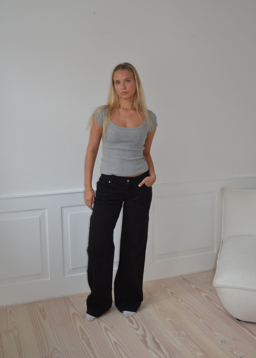 Tuva low waisted jeans - Black